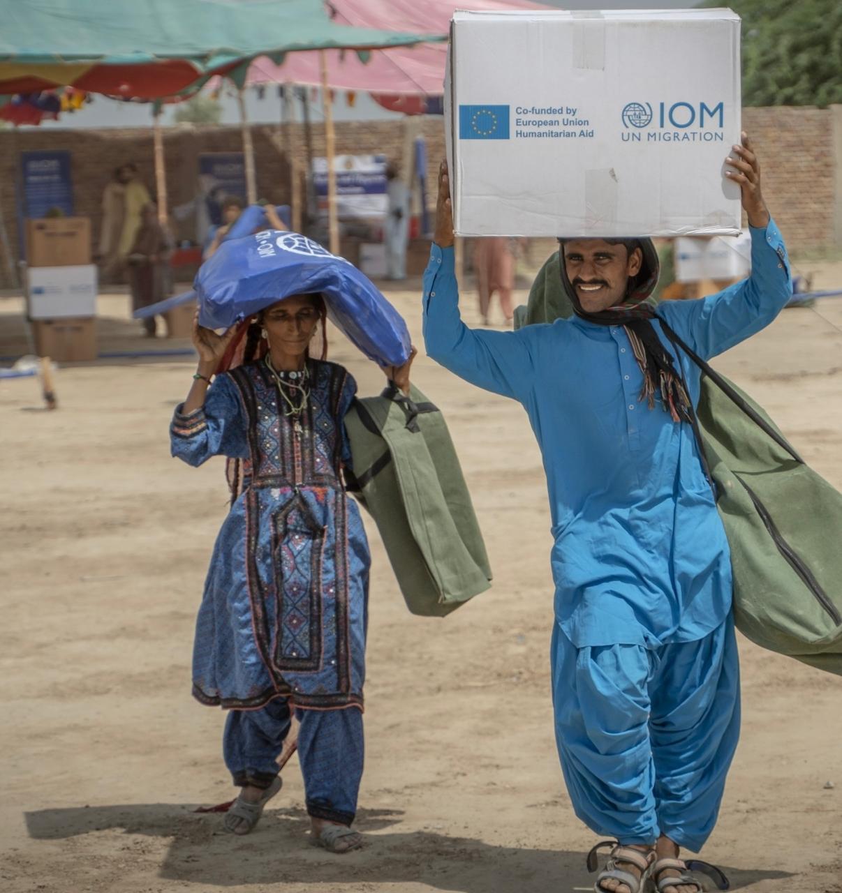 Delays in relocation leave displaced Tirah families stranded as transport breaks down